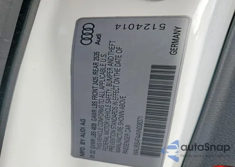 2022 Audi A4 Premium Plus 40 z USA, uszkodzony, nr VIN WAUBBAF44NN008371